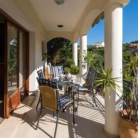 Apartment Virginia - In Helmata Argostoli (Kefalonia)